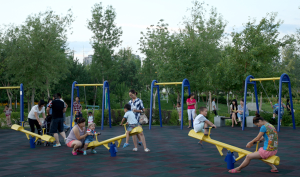 新疆克拉瑪依：幸福生活腳下來