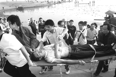 大學(xué)生結(jié)人梯救人3人溺亡續(xù)：集體申報(bào)見義勇為