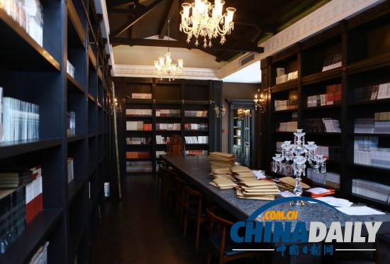 郭敬明上海豪宅及辦公室色調(diào)深沉肅穆