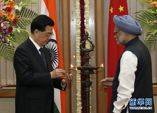 胡錦濤會(huì)見(jiàn)辛格