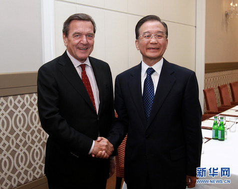 溫家寶會(huì)見施羅德