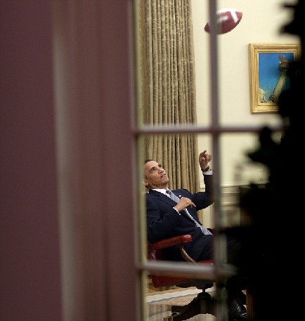 奧巴馬執(zhí)政百天親民有高招 300張照片狂秀白宮生活