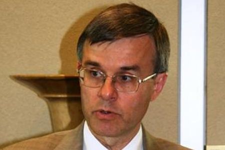 US ambassador to Tunisia Gordon Gray  突尼斯政府指責(zé)美國干涉內(nèi)政 召見美國大使