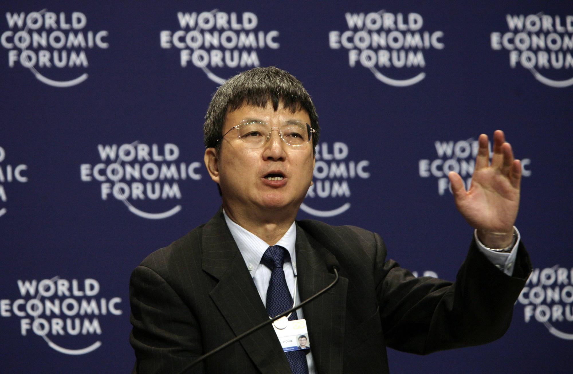 卡恩拒絕承認(rèn)任何罪名 我央行前副行長(zhǎng)或任IMF副總裁