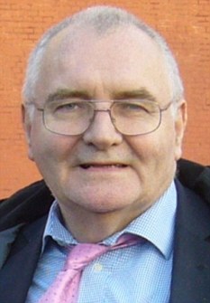 全球第一本防水平裝書明夏面世 兼具防偽功能