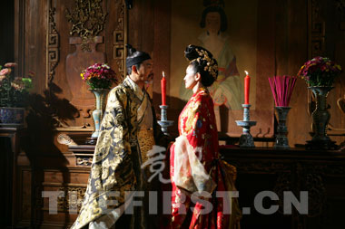 《黃金甲》《夜宴》誰將爭鋒奧斯卡(圖)