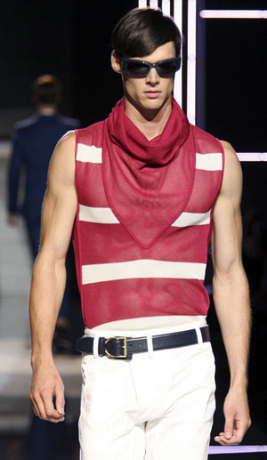 范思哲春夏男裝系列米蘭高調(diào)上演