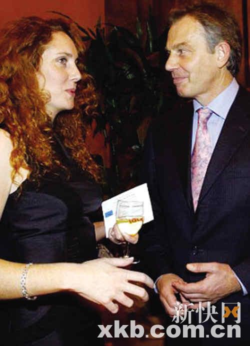 布魯克斯：英國小報女王華麗蛻變記