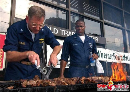 看了這個(gè)你就知道為啥美軍很多胖子