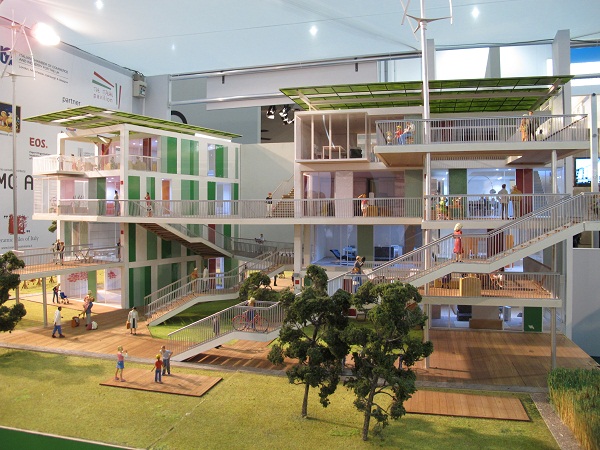 將低碳進(jìn)行到底 英國(guó)生態(tài)建筑展一瞥(圖)