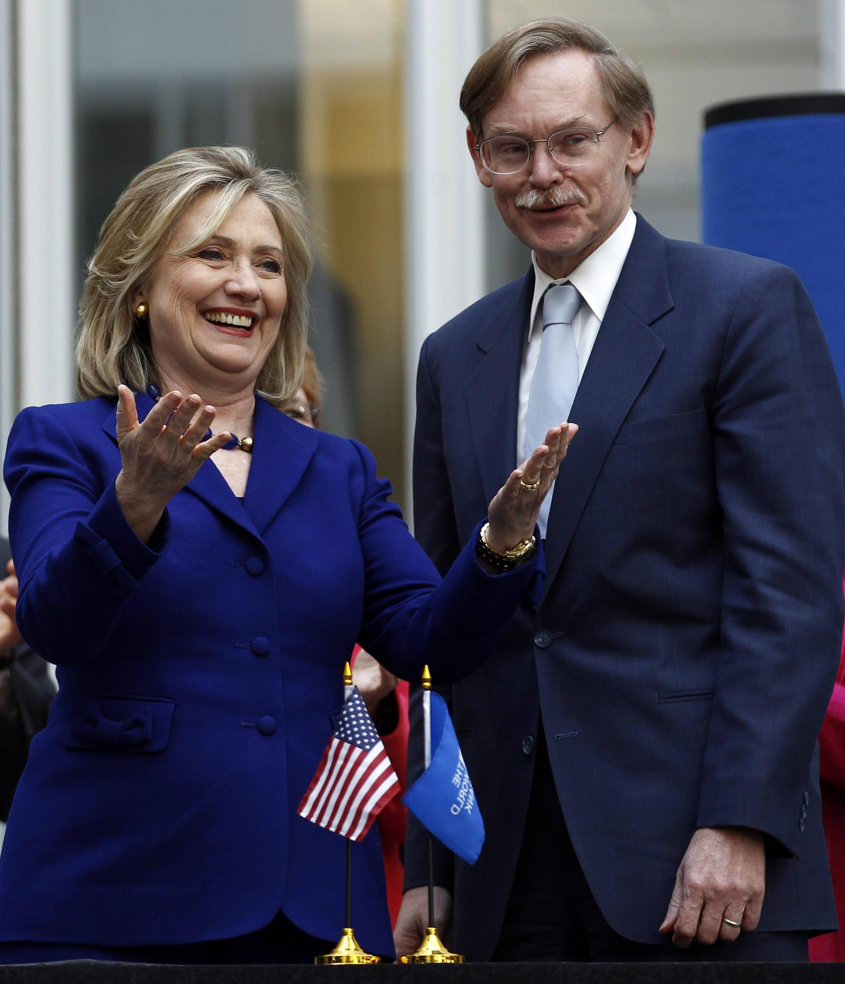 希拉里有意競(jìng)選世行行長(zhǎng)？美國(guó)高官緊急出面否認(rèn)