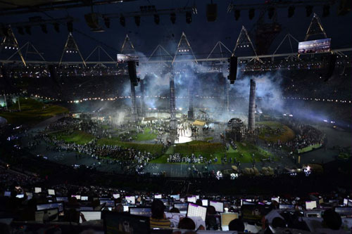 倫敦奧運(yùn)會(huì)開幕式舉行