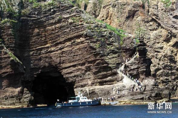 高清組圖：韓國在獨(dú)島設(shè)標(biāo)志石