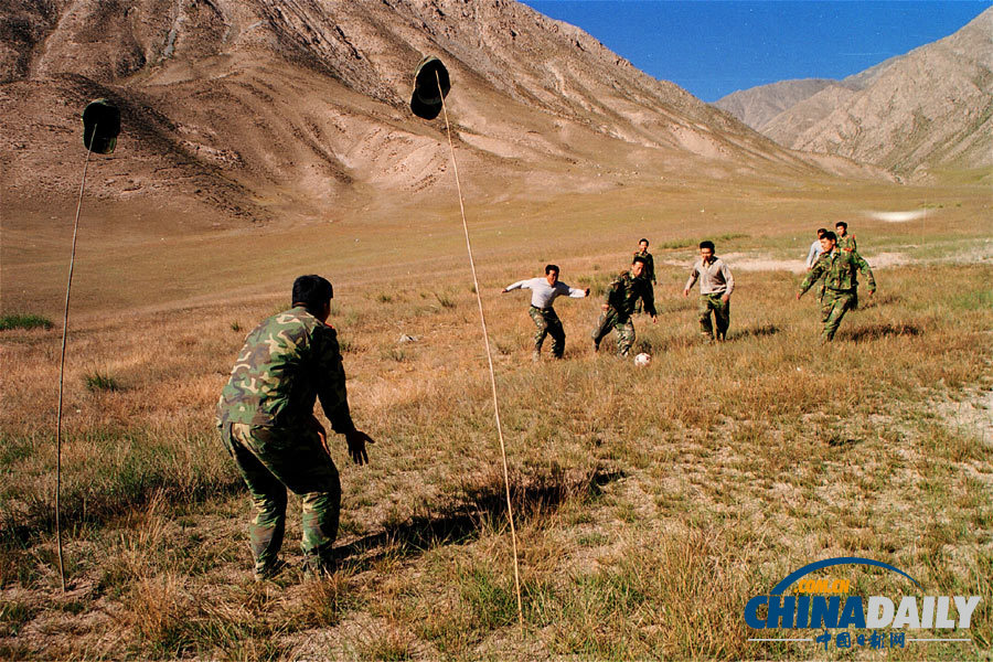 [高清組圖]探訪神秘的中國(guó)武警黃金部隊(duì)
