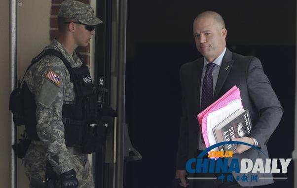 曼寧最高面臨136年監(jiān)禁 阿桑奇稱贊其為英雄