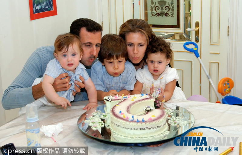 敘利亞總統(tǒng)溫馨家庭生活實錄 和樂融融羨煞旁人