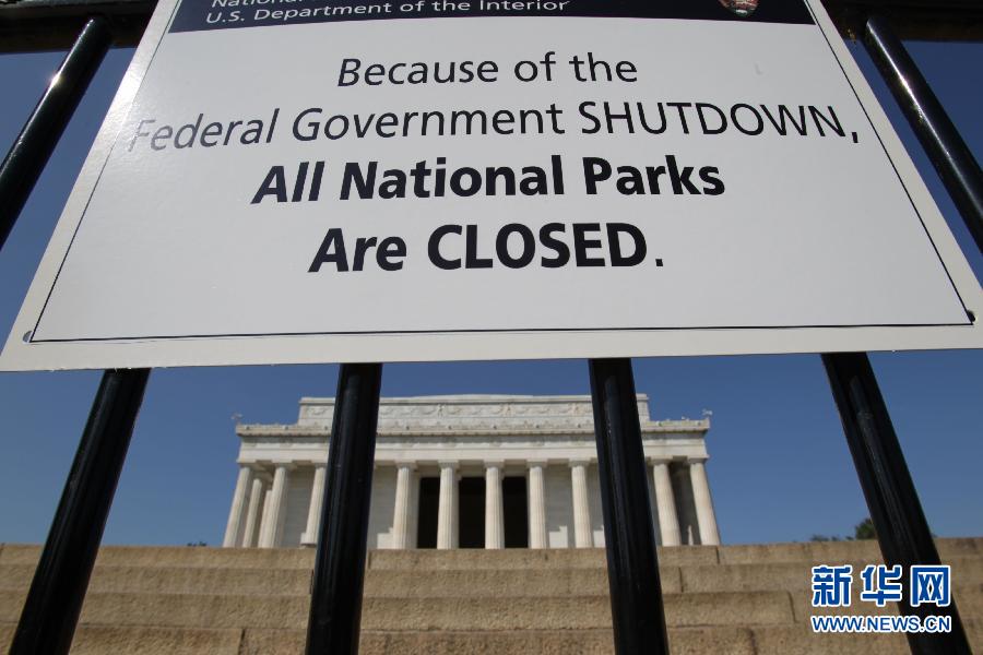 美國自由女神像被迫關(guān)閉 眾多知名旅游景點停擺