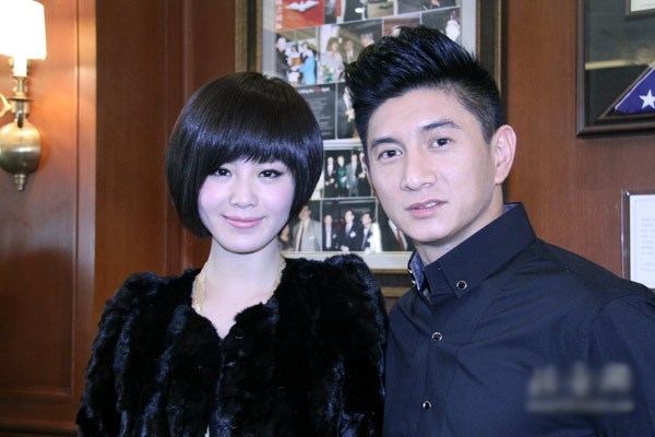 吳奇隆劉詩(shī)詩(shī)17歲之差 港臺(tái)大叔都愛找內(nèi)地嫩妻？