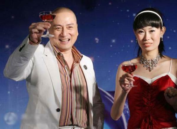 吳奇隆劉詩詩17歲之差 港臺大叔都愛找內(nèi)地嫩妻？