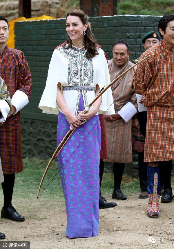 她貴比英女王，卻穿幾百塊的衣服美翻東南亞！