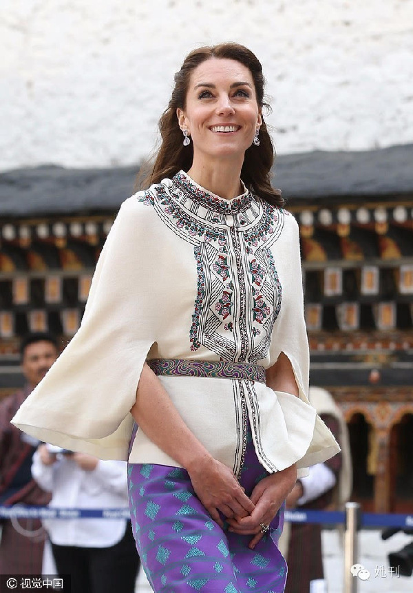 她貴比英女王，卻穿幾百塊的衣服美翻東南亞！