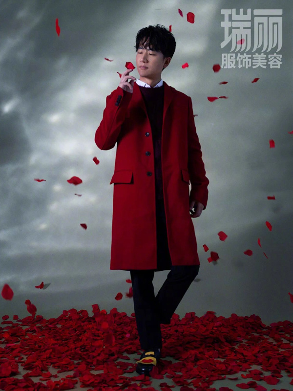 過年啦！來和明星學(xué)學(xué)怎樣穿紅衣最好看（組圖）