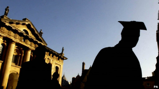 報告：英格蘭大學兼職學生人數(shù)“驟減”