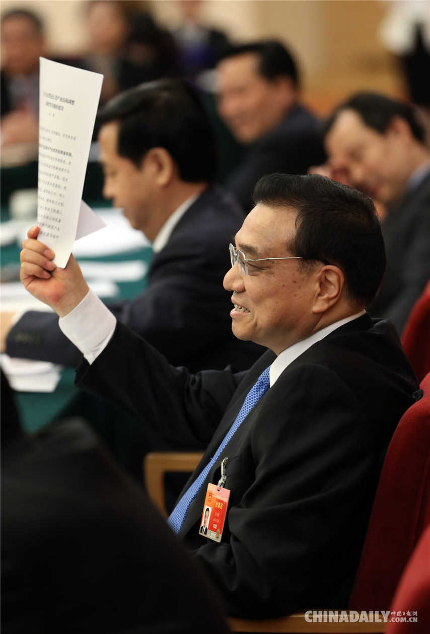 2015兩會總結(jié)：總理的“表情包”