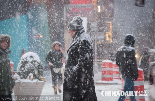 美國紐約遭遇史上最強暴風(fēng)雪