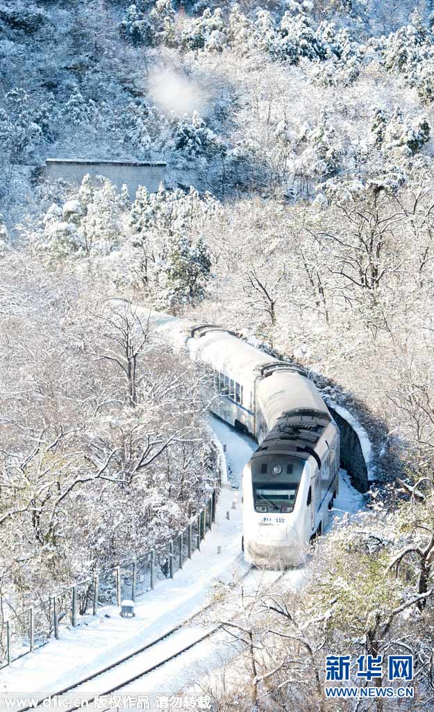 雪后居庸關(guān)長(zhǎng)城美景（組圖）