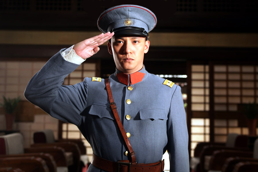 制服誘惑：國(guó)內(nèi)演員誰穿軍裝最有范兒？（組圖）