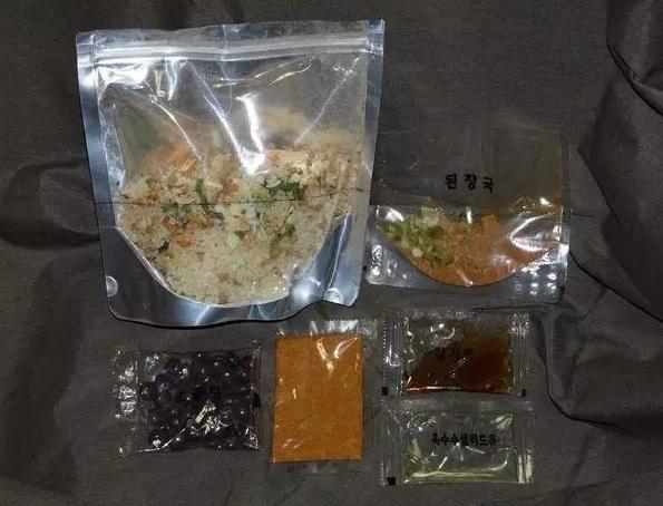 揭秘各國兵哥哥的野戰(zhàn)口糧！看到韓國的，忍不住笑出了聲…