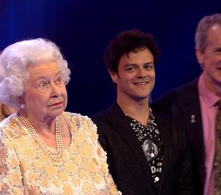 查爾斯王儲(chǔ)接任英聯(lián)邦元首 92歲的女王要退位了嗎？