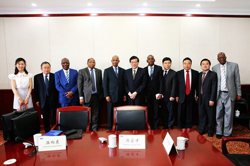 President Li Wei meets with former Prime Minister of Guinea