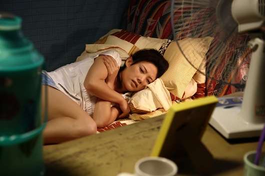 慘！北漂族地下室生活