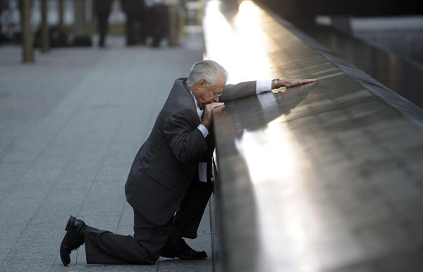 Mourning for 9/11 victims