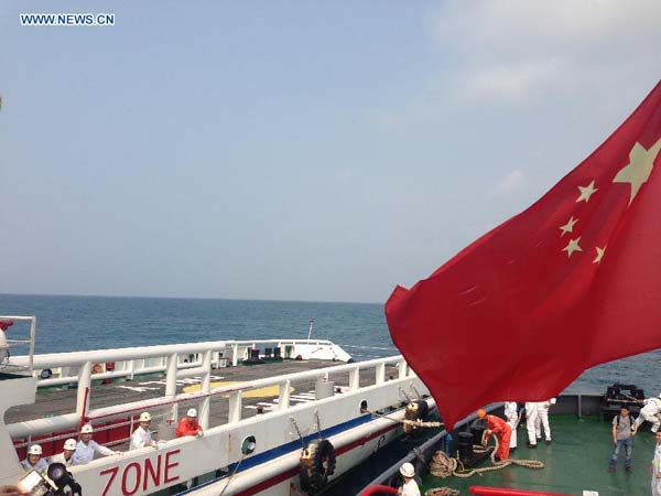 Rescue vessel 'South China Sea Rescue 101', loaded with a Chinese emergency response team, is ready to sail at Sanya Port in Sanya city of South China's Hainan province, March 9, 2014. Live: Fears for plane as contact lost
