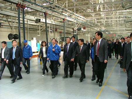 何厚鏵率團(tuán)考察吉林 吉澳合作譜新篇